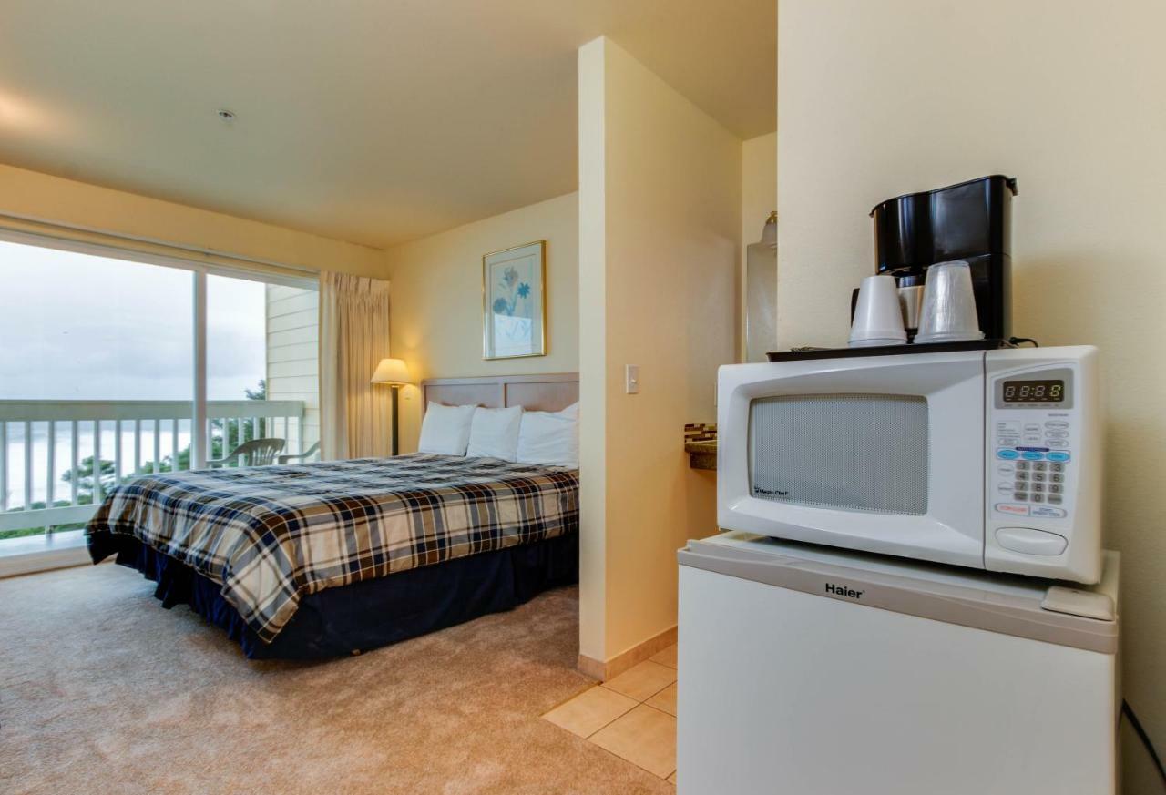Sandstone Point Hotel Lincoln City Oda fotoğraf