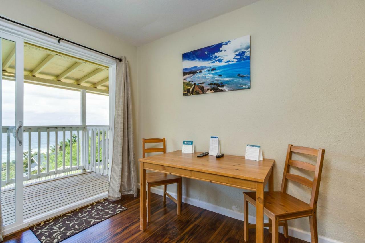 Sandstone Point Hotel Lincoln City Oda fotoğraf