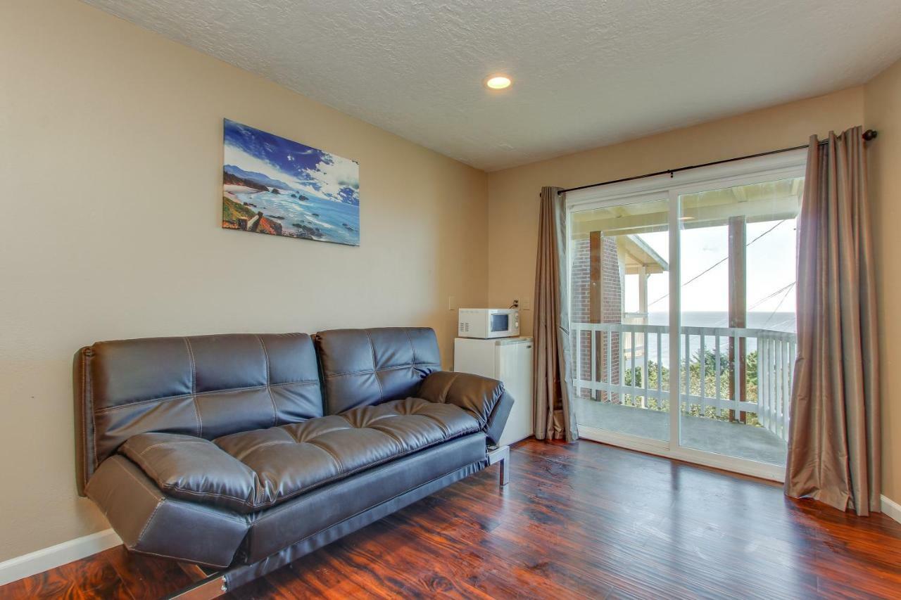 Sandstone Point Hotel Lincoln City Oda fotoğraf